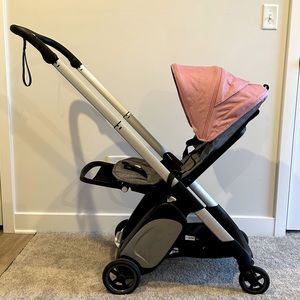 LIKE NEW BUGABOO ANT